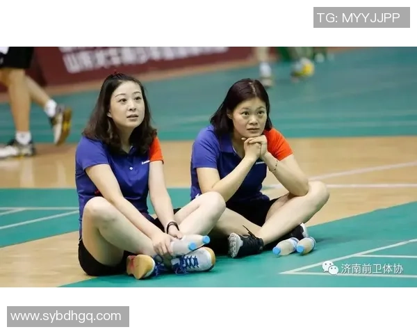 成都与重庆羽毛球队对决赛后分析与经验总结